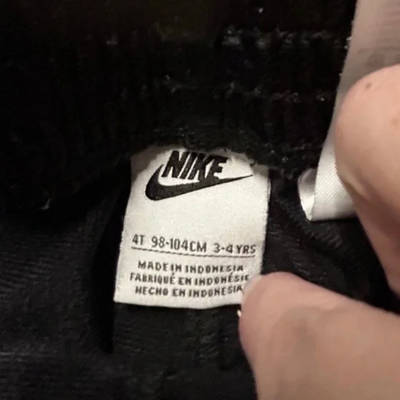 Toddler Boy Nike Sweatpants Black Blue Jordan Size 4T - Picture 6 of 6